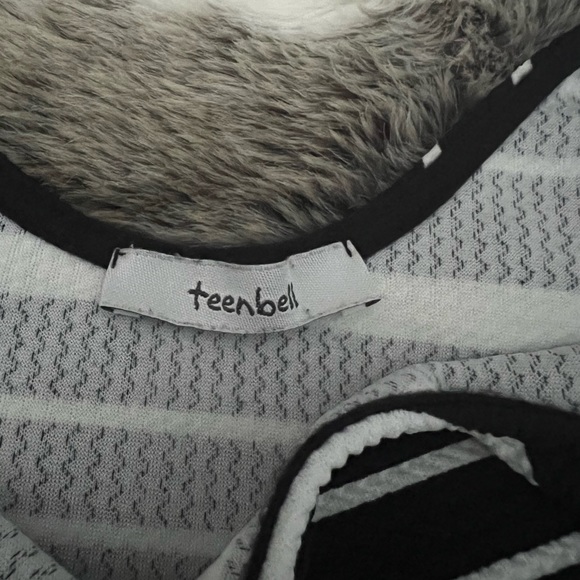 Teenbell stripped dress - Picture 2 of 3